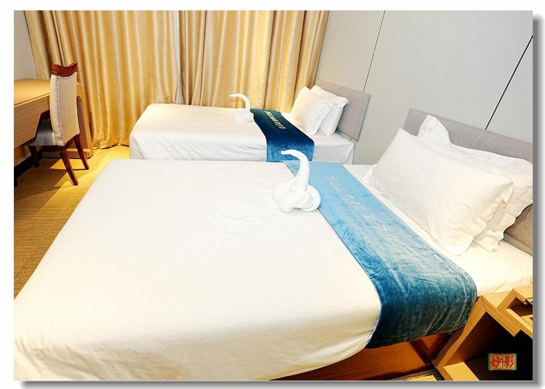 Pristinehotel Манила Екстериор снимка