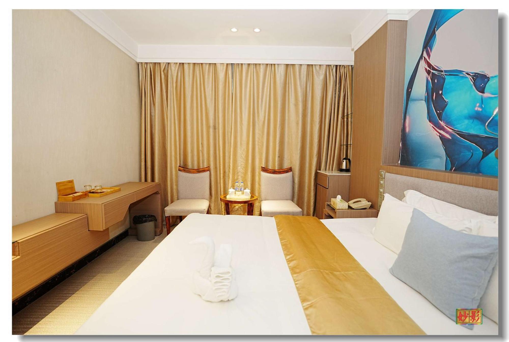 Pristinehotel Манила Екстериор снимка